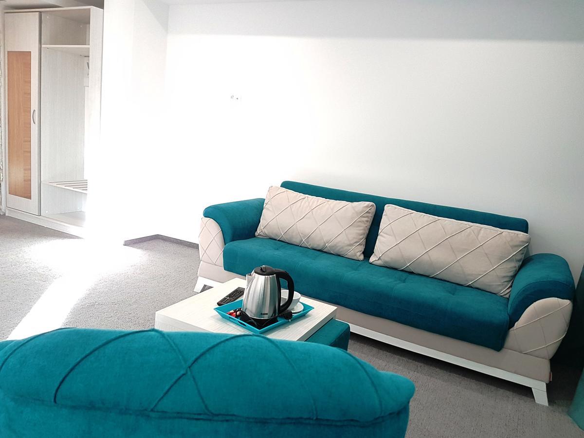Gracanica  Hotel Sax Gracanica מראה חיצוני תמונה