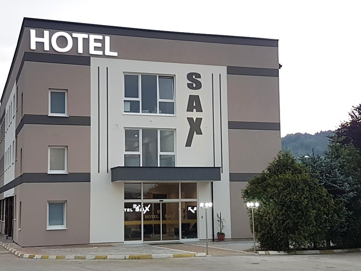 Gracanica  Hotel Sax Gracanica מראה חיצוני תמונה